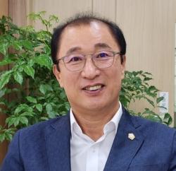 논산시의원  "나" 선거구    무소속  도전장낸   조배식 의원  논산시정 기본과제    효도시정 [孝道市政]  강조