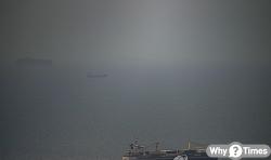 호르무즈 해협 이란 통제권 강화… 글로벌 에너지 공급망 '마비 위기'