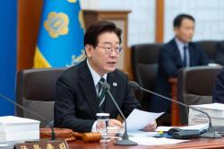 [한국갤럽] 李 대통령 국정지지도 64%…전주 대비 3%p 하락세