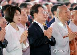 李대통령, 부처님오신날 법요식 참석…현직 첫 3대 종단 방문(종합)