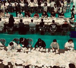 6,3지방선거   논산시   선거인  95.176명중  63%인  60,236명  투표참여