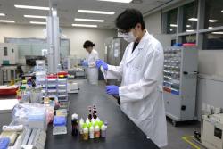 서울시, 액상전자담배 63종 검사…무니코틴 표기 제품서 니코틴 검출