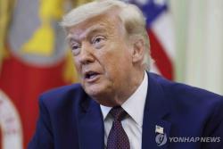 트럼프, 이스라엘 압박·이란엔 복귀 촉구…월드컵 전 종전 총력전