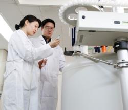 금호석유화학그룹, 불확실성 넘는 해법은 `연구개발`…R＆D로 미래·수익성 잡는다