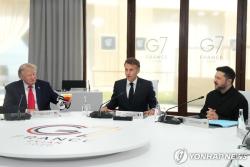 트럼프 "이란, 핵무기를 보유하면 지옥 같은 재앙 맞이할 것"