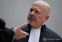 성비위 의혹 카림 칸 ICC 검사장, 내달 해임 투표 부쳐진다