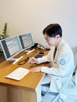 또래보다 작은 아이, 성장검사 시기 살펴야