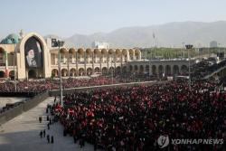 이란, 최고지도자 하메네이 장례식 엿새 일정 공식 개시