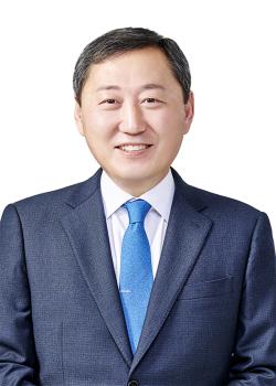 10대  논산시의회의장 선거    초선  민주당  소속 이건창  의원  선출