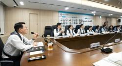 "구명조끼는 생명을 지킵니다"… 해수부, 전 어선원 착용 의무화 맞춰 안전문화 확산