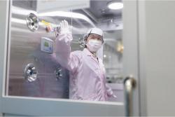 추미애 경기도지사, 글로벌 반도체 장비기업 ASM 방문…“기업·도민 함께 성장하는 선순환 만들 것”