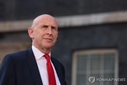 버넘 영국 신임 총리, 대대적 내각 개편 단행하며 정국 주도권 확보