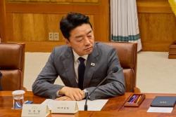 청와대, 청년미래비서관실 신설…군 증명서 발급 개선 및 한국형 사회안전망 구축 주문