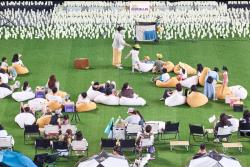 부산관광공사, 관광축제와 ESG 잇는 '책 나눔'…587권 지역사회에 기증