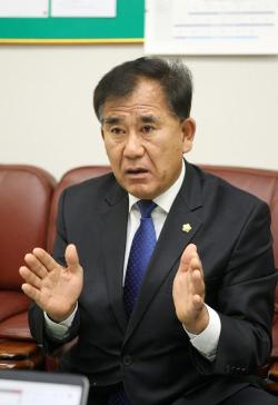 백승기 의원, 제12대 경기도의회 예결특위 위원장 선출