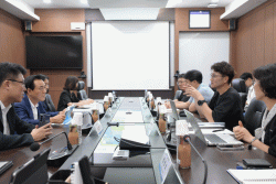 백성현 시장, 2차전지 선도기업 루트제이드 방문  “기업이 함께 성장하는 논산 만든다”