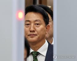 '여론조사 대납 의혹' 오세훈 2심, 서울고법 선거 전담 재판부로