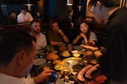 싱가포르 사로잡은 K-고기, 한우·한돈 수출 본격화