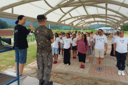 계룡시, 프랑스 베르사유 청소년·학부모 대상 밀리터리 아카데미 운영  - 중·고등학생·학부모 26명 참여...병영생활·전통문화 체험으로 한국문화 이해 -