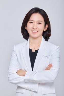 휴가 뒤 반복되는 두통…생활 리듬·진통제 복용 살펴야