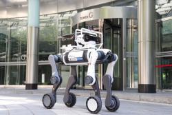 LG CNS, 타워팰리스에 경비로봇 도입