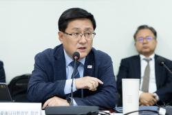 김성환 기후부 장관, 시화·화옹지구 재생에너지 보급 현장 점검