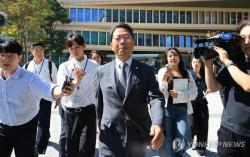 추가 의혹에 제동 걸렸나…보고서 강행 채택했는데 金 전격 사퇴