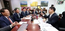 경기도의회, 국회 강명구 의원에 지방의회법 제정 촉구 건의안 전달
