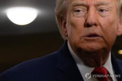 트럼프, 이란 '7일 휴전안' 일축… 선거 후 공습 재개 가능성