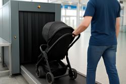 제주공항 유모차 X-ray 검색 필수…위탁은 항공사별 확인