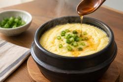 “달걀찜에 참기름 둘러볼까”…폭신한 식감은 약불 조리에서