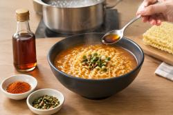 “라면 국물에 감칠맛 더하고 싶다면”… 멸치액젓은 조금씩