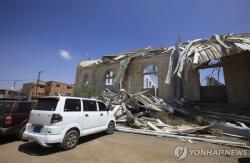 예멘 정부군 사나 연일 대대적 공습…사우디 대공세 임박 속 교전 격화