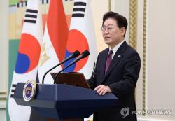 李대통령 지지율 37%로 직전과 동률…부정평가는 5%p 감소한 51%[한국갤럽]