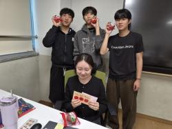 논산 강경고, 사과 한 알로 잇는 마음… 편지로 피어나는 화해와 우정,- 애플데이 운영으로 친구·교사·가족에게 감사와 화해의 마음 전해